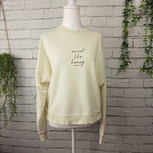 WOMENS NEW LOOK SWEATSHIRT, BUTTER SOFT YELLOW COLOR, SIZE MEDIUM